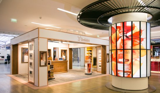Glenfiddich shop at Paris Charles de Gaulle, Terminal E, Gate L