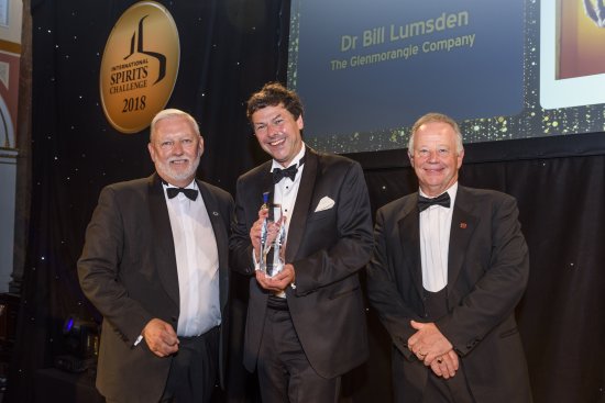 Glenmorangie's Dr Bill Lumsden picks up International Spirits Challenge Distiller of the Year award.