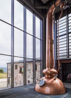 Glenmorangie Lighthouse still