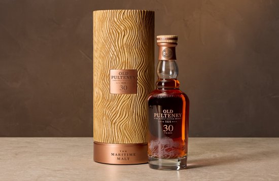 Old Pulteney 30 Year Old 200th Anniversary Old Pulteney 30 Year Old 200th Anniversary